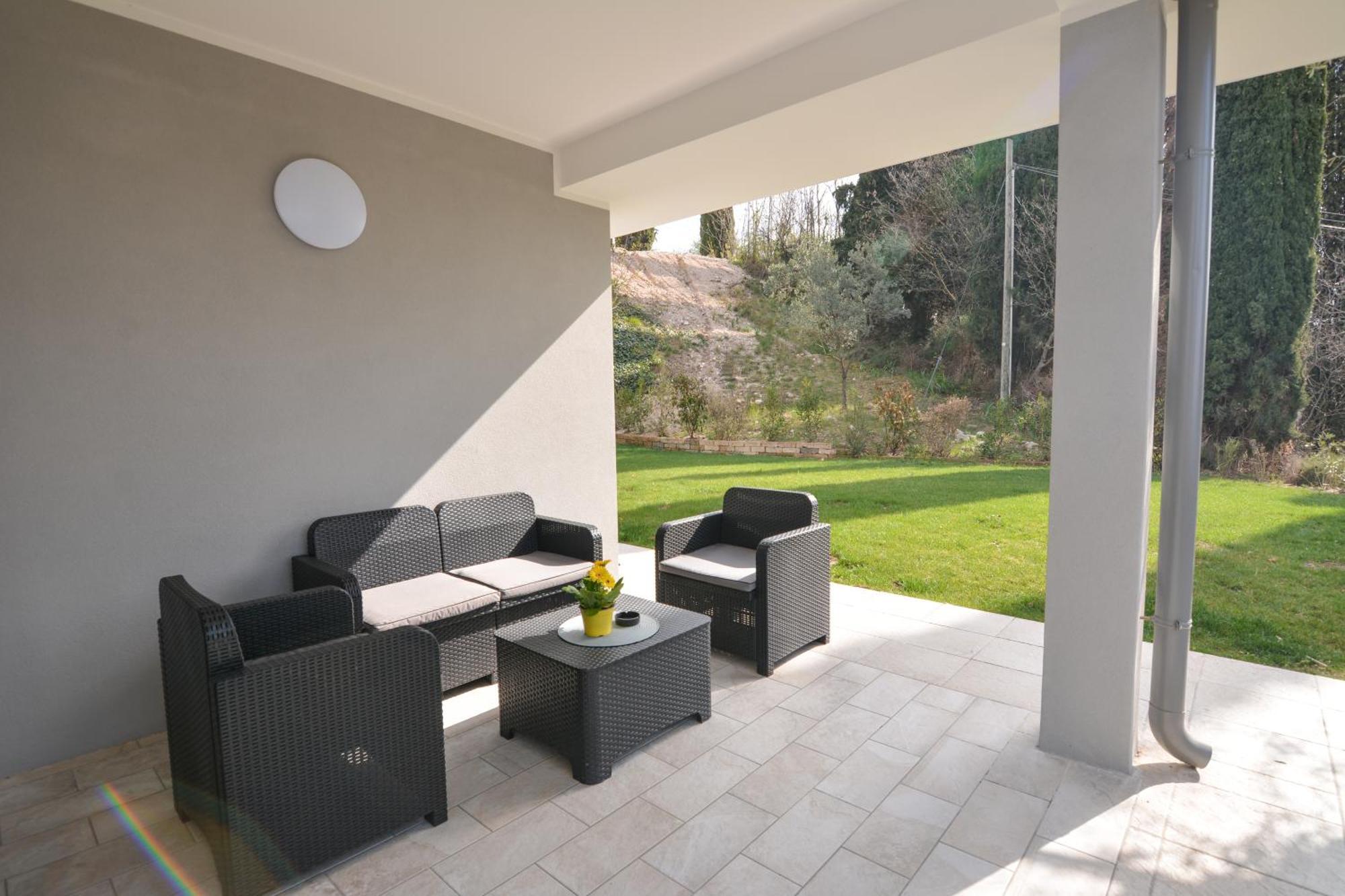 Sunset Lodge - Enjoy Holiday Garda  Exterior photo